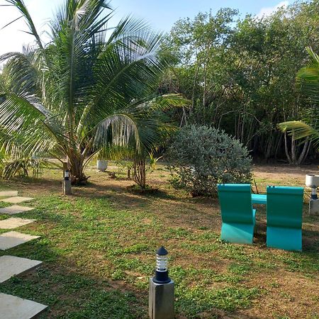 Hanguk Lanka Lagoon Villa Tangalle Bagian luar foto