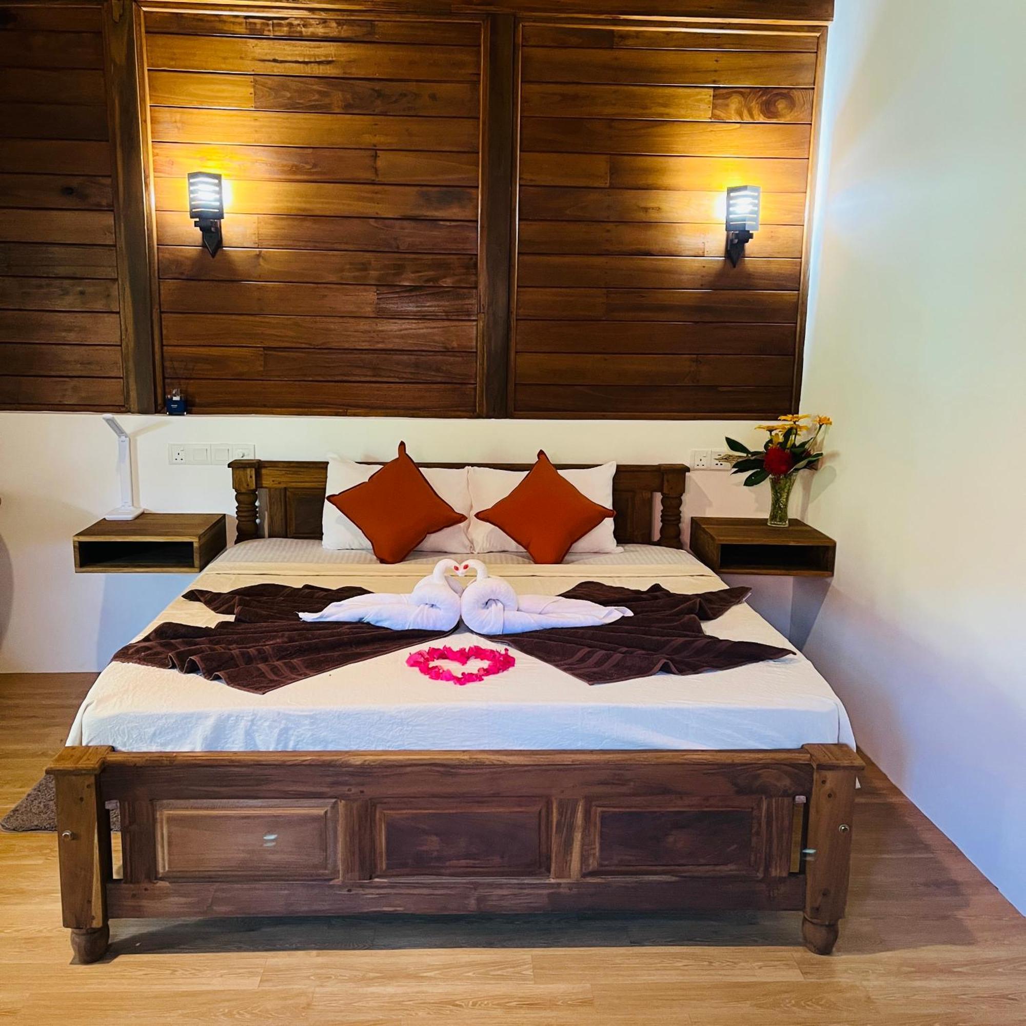 Hanguk Lanka Lagoon Villa Tangalle Bagian luar foto