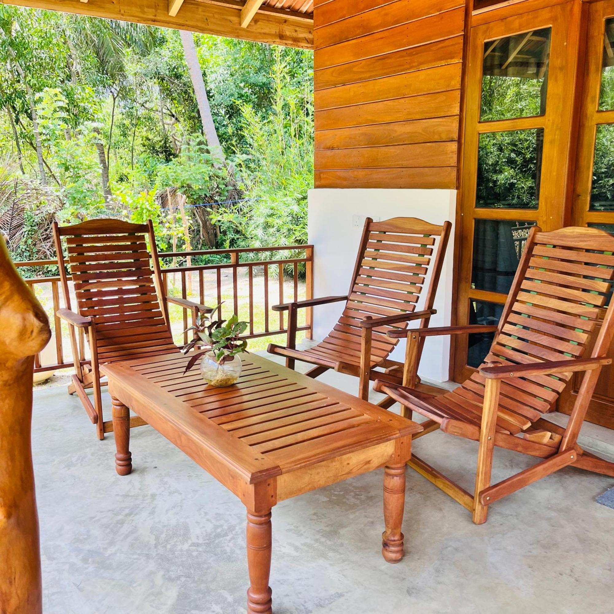 Hanguk Lanka Lagoon Villa Tangalle Bagian luar foto